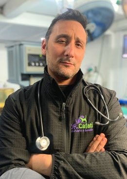 Dr. Claudio Cafati, cirujano general y ortopédico del Centro de Traumatología Cafati